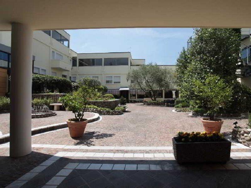 Venice Palace Hotel Mirano Kültér fotó