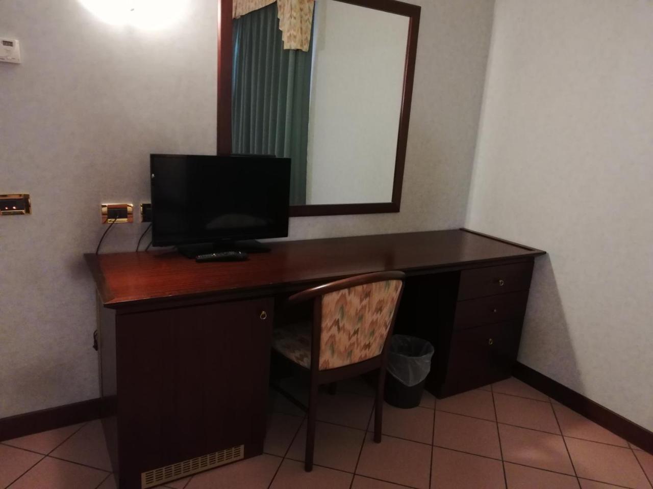 Venice Palace Hotel Mirano Kültér fotó